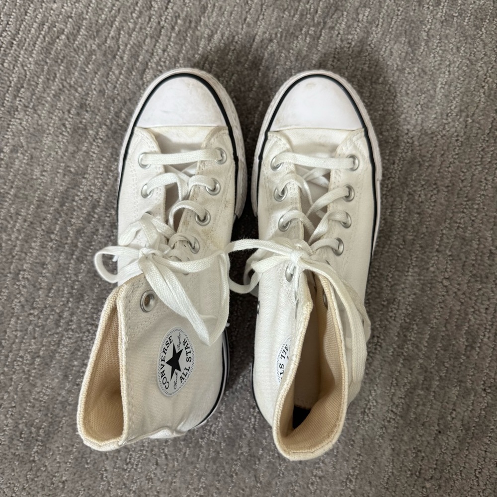 Converse Chuck Taylor All Star Lift High Top Sneakers, Size 6 - Picture 5 of 10